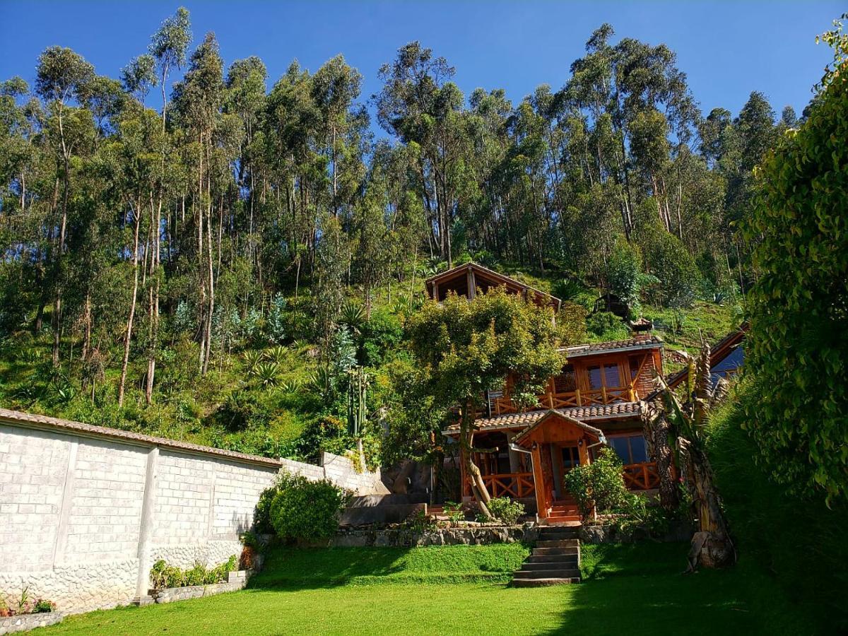 Atallaro Hospedaje Otavalo Zewnętrze zdjęcie