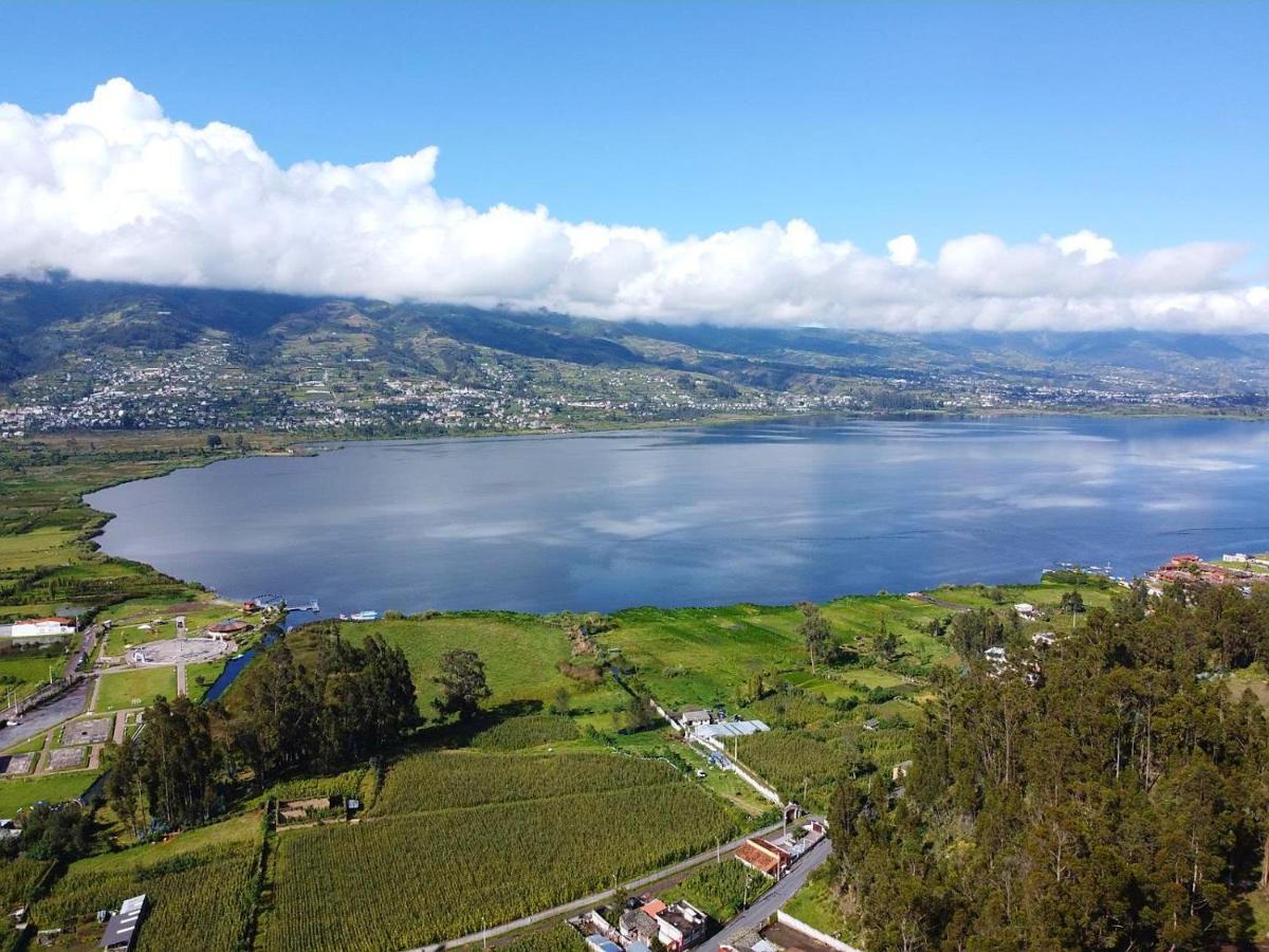 Atallaro Hospedaje Otavalo Zewnętrze zdjęcie